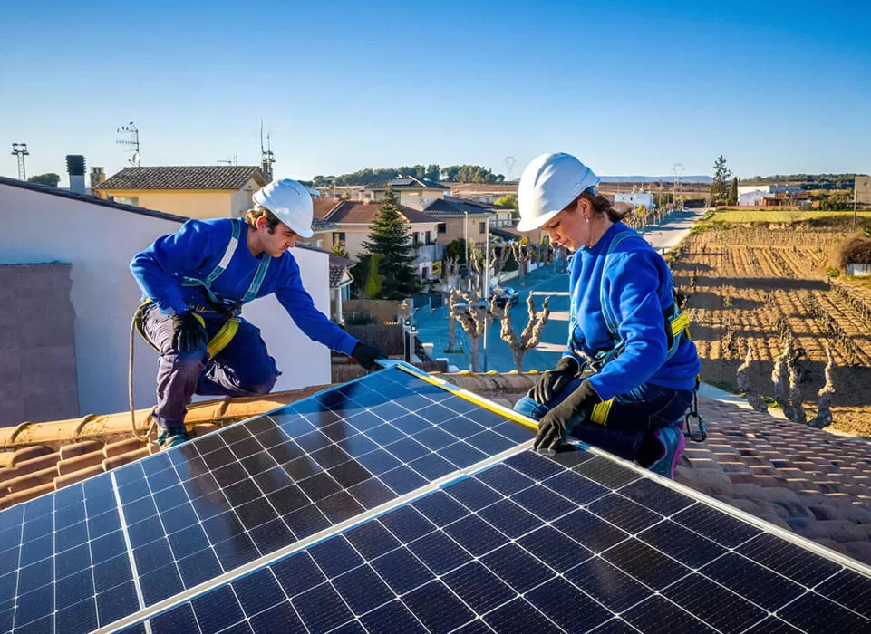 အိမ်အတွက် ဆိုလာစွမ်းအင်စနစ်ကို ဘယ်လိုဖန်တီးမလဲ။