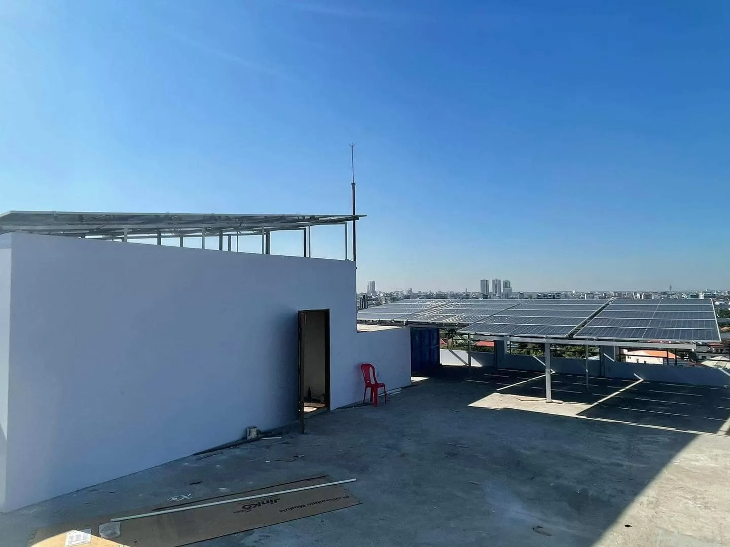 ဆိုလာစနစ်တွင် ဘက်ထရီမပါရှိဘူးလား? ပြဿနာမရှိပါ။