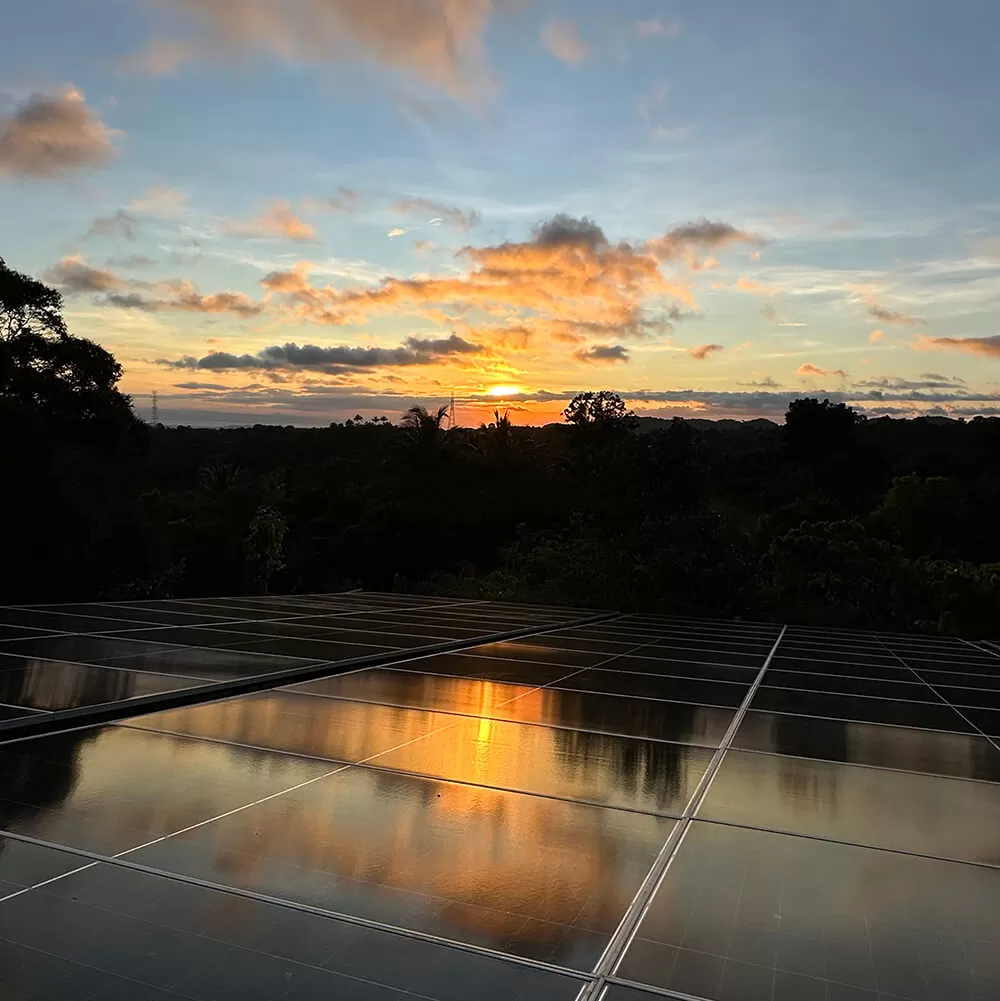 250KW လုပ်ငန်းသုံးစွမ်းအင်သိုလှောင်မှုစနစ်----ဖိလစ်ပိုင်