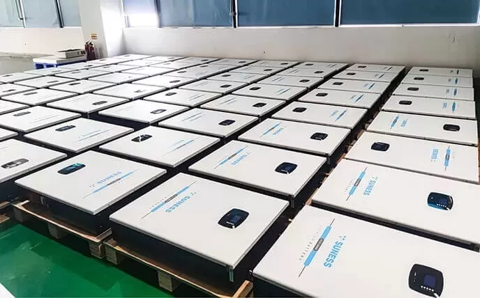 လီလီယမ် ဘက်ထရီ ထုတ်လုပ် သူ များ